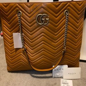GUCCI 524576 GG Marmont 2.0 Azalea Tote in Cognac